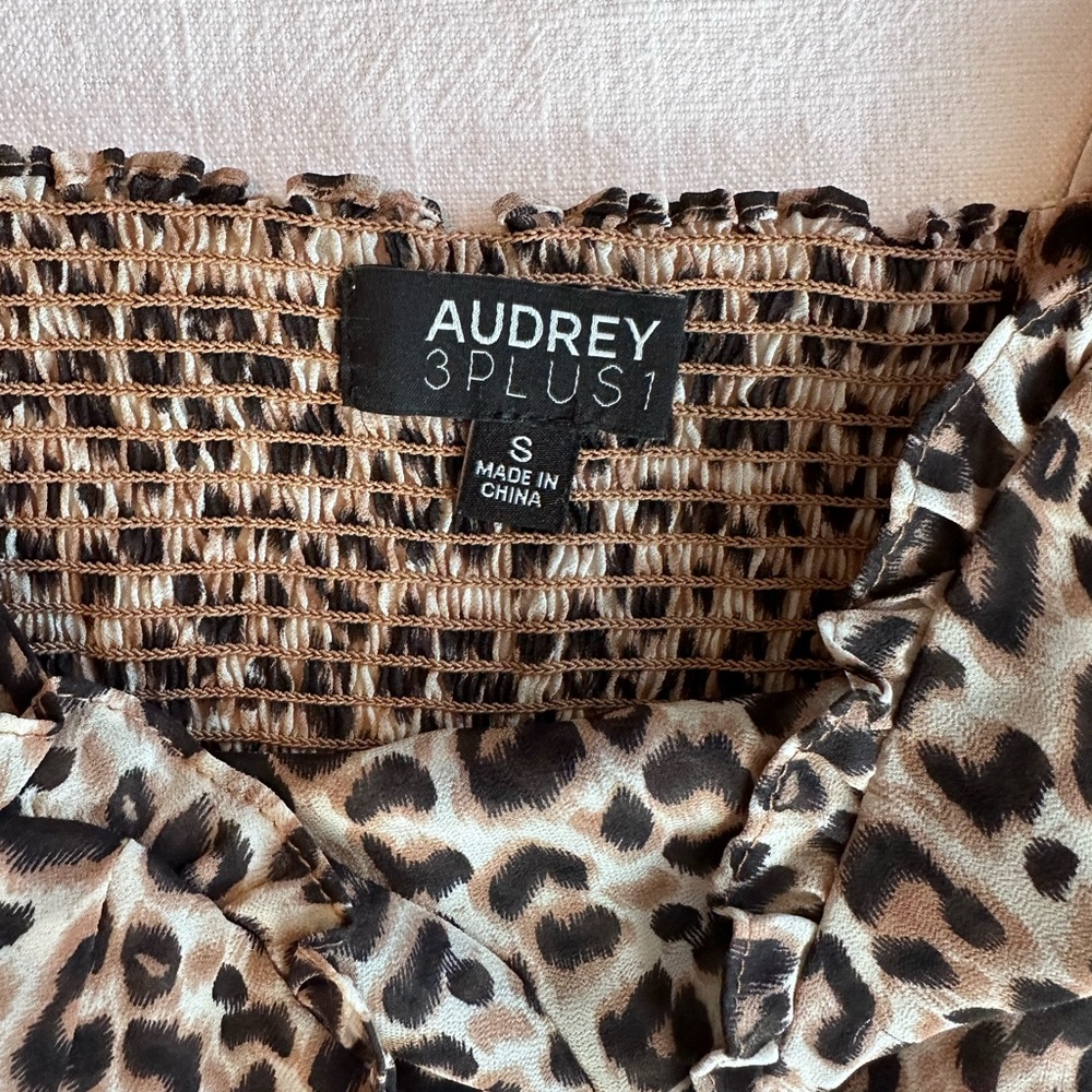 Cheetah print cropped tank top - Picture 6 of 6